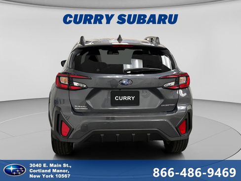 Used 2024 Subaru Crosstrek 2.0i Premium AWD/4WD image 4