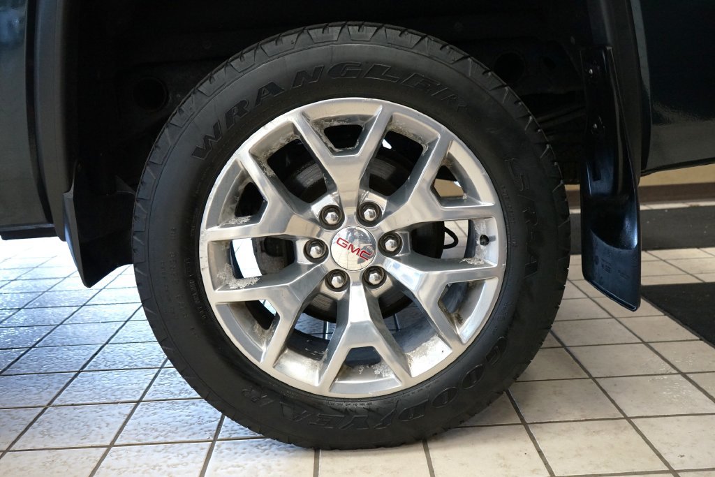 Used 2018 GMC Sierra 1500 SLT AWD/4WD image 49
