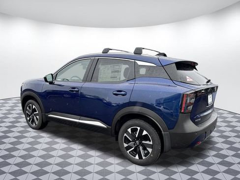 New 2026 Nissan Kicks SV w/ Cold Weather Package image 5