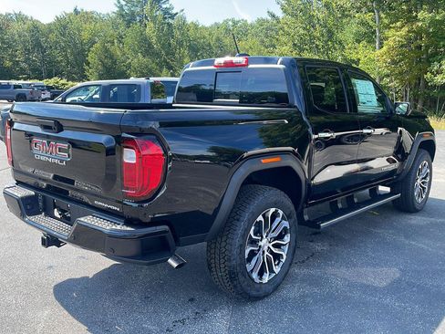 New 2026 GMC Canyon Denali AWD/4WD image 6