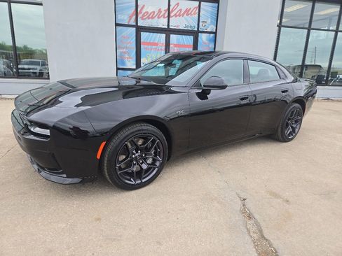 New 2026 Dodge Charger R/T AWD/4WD image 4