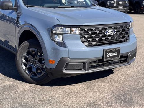 New 2026 Ford Maverick XLT image 3