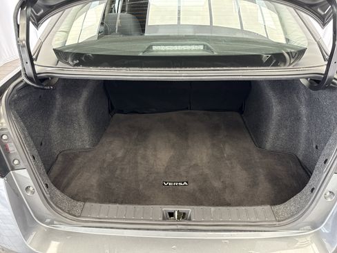 Used 2023 Nissan Versa SV image 15