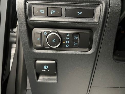 Used 2022 Ford F150 XLT w/ Equipment Group 302A High image 32