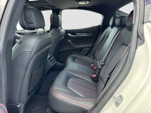 Used 2022 Maserati Ghibli Modena Q4 image 19
