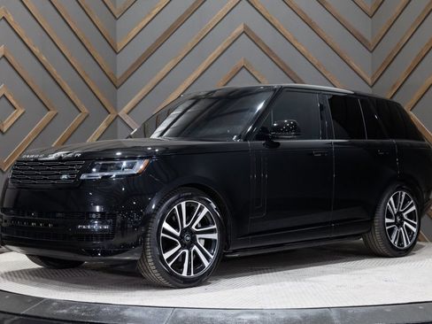 Used 2023 Land Rover Range Rover SE image 21