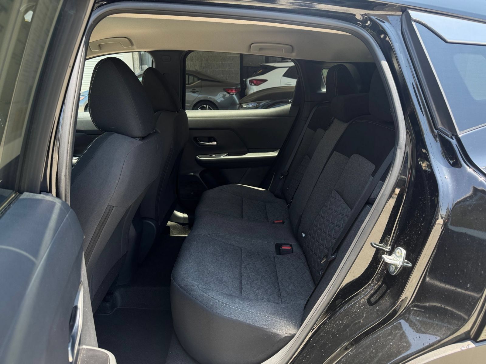 Used 2025 Nissan Kicks SV AWD/4WD image 22