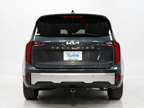 Used 2023 Kia Telluride LX image 31