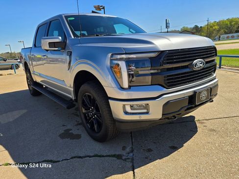 New 2026 Ford F150 Platinum w/ Equipment Group 700A Standard image 6