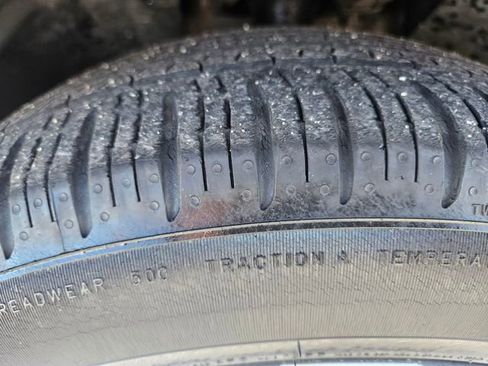 Used 2016 Chrysler 200 LX image 27