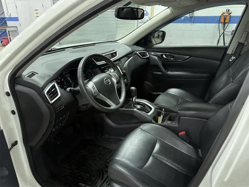 Used 2015 Nissan Rogue SL w/ SL Premium Package image 30
