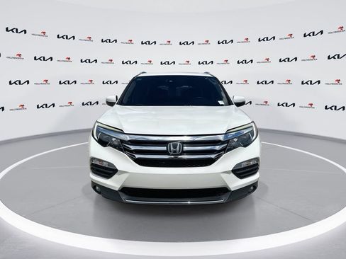 Used 2018 Honda Pilot Elite image 3