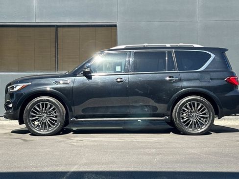Used 2022 INFINITI QX80 Sensory w/ Cargo Package AWD/4WD image 7