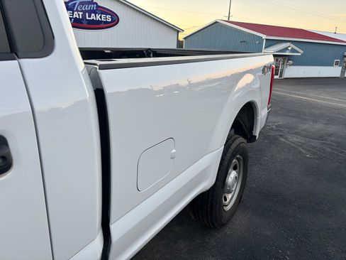 Used 2018 Ford F250 XLT image 12