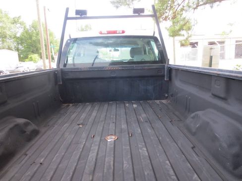 Used 2014 GMC Sierra 2500 W/T AWD/4WD image 5