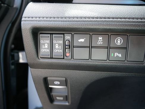 Used 2024 Honda Odyssey Elite image 30