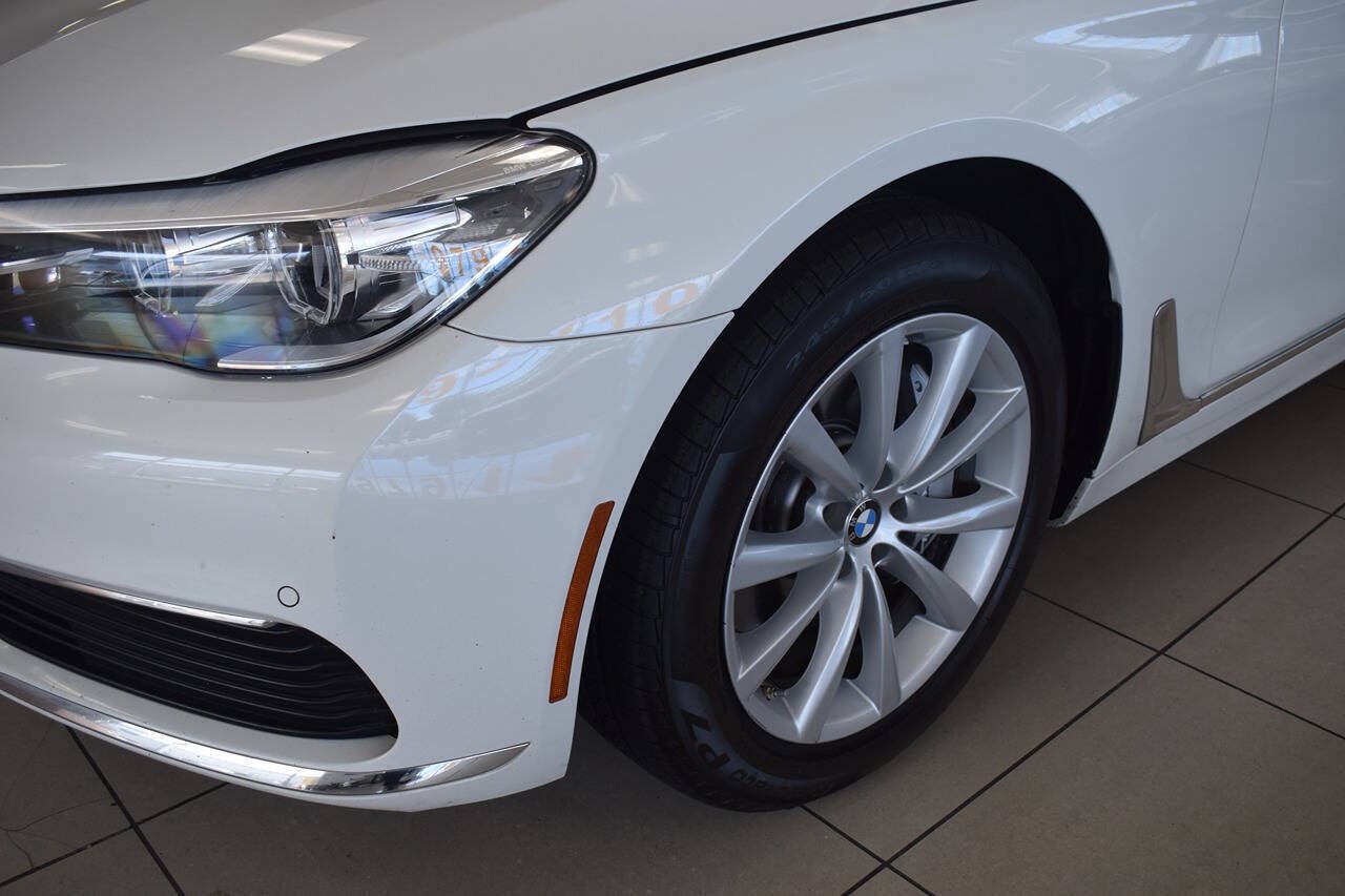 Used 2019 BMW 740i RWD image 8