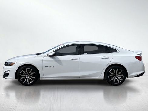 Used 2022 Chevrolet Malibu RS FWD image 2