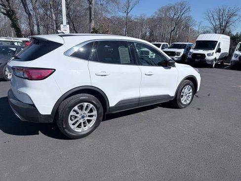 Certified 2022 Ford Escape SE w/ Convenience Package image 8