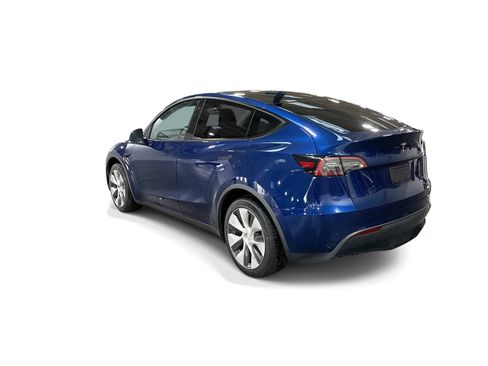 Certified 2021 Tesla Model Y Long Range AWD/4WD image 4
