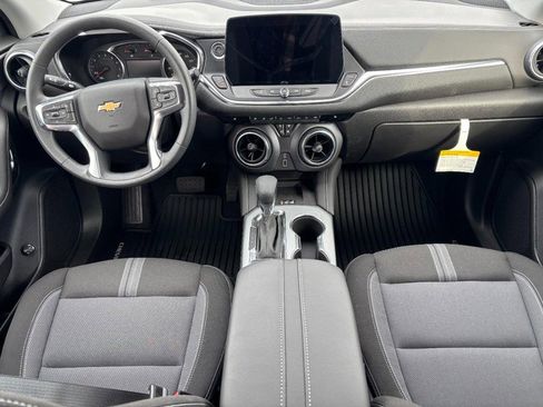 New 2026 Chevrolet Blazer LT w/ Convenience Package image 6