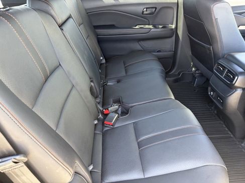 Certified 2024 Honda Passport TrailSport image 10