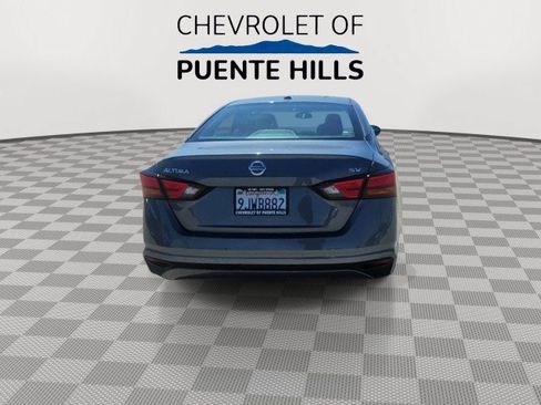 Used 2021 Nissan Altima 2.5 SV FWD image 7