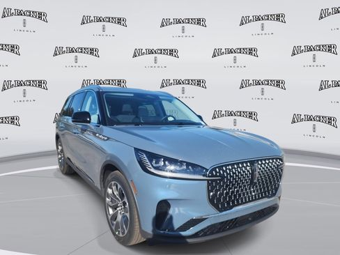 New 2026 Lincoln Aviator Reserve w/ Luxury Package RWD image 7