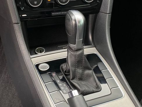 Used 2020 Volkswagen Passat 2.0T SE image 20