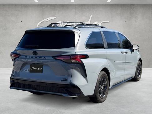 Used 2024 Toyota Sienna XSE image 16