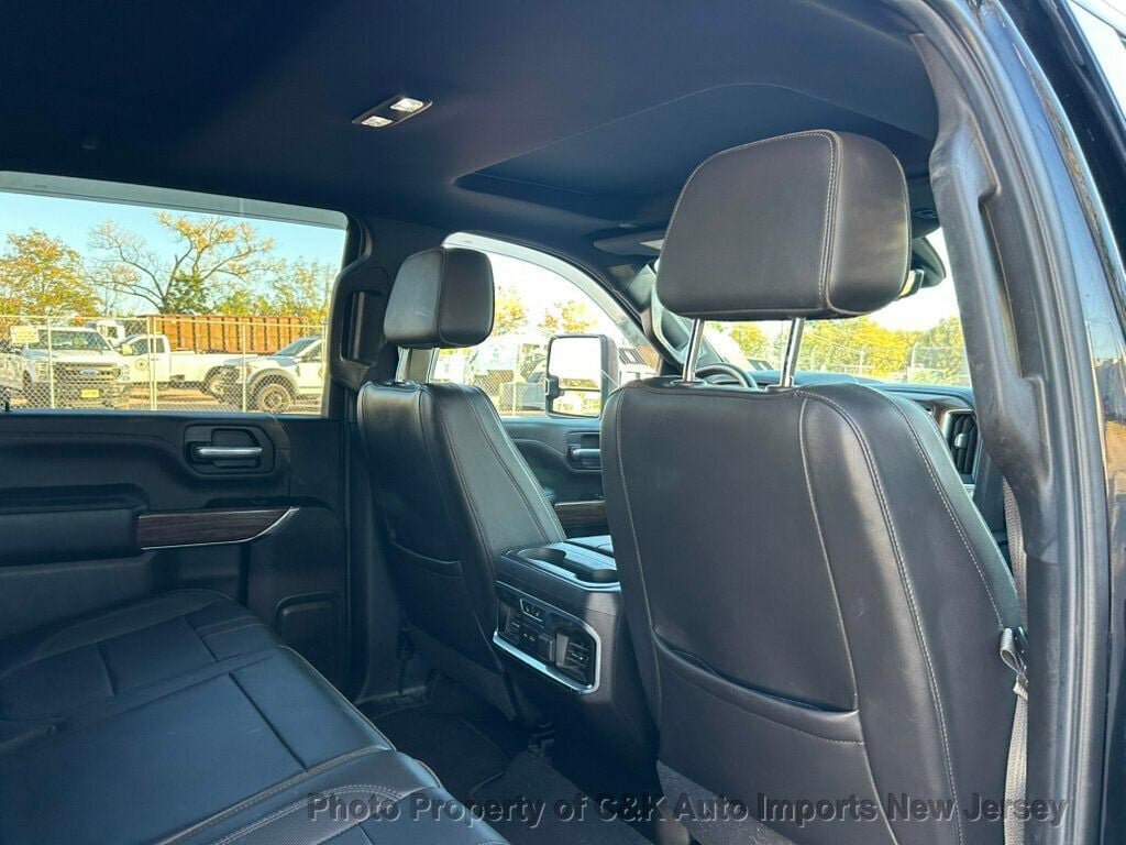 Used 2021 Chevrolet Silverado 2500 High Country w/ Technology Package AWD/4WD image 36