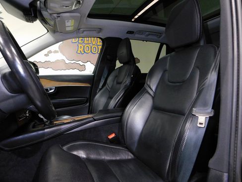Used 2019 Volvo XC90 T6 Inscription image 41