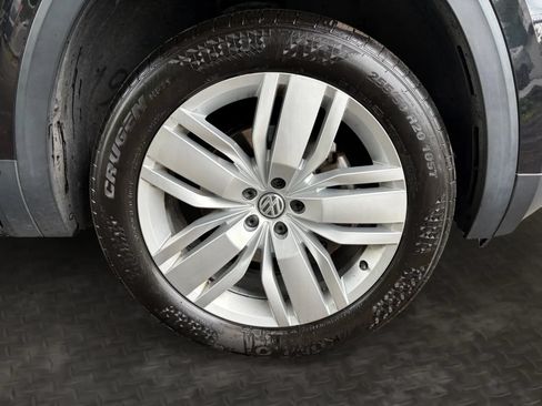 Used 2019 Volkswagen Atlas SEL AWD/4WD image 39