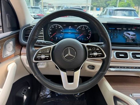 Used 2022 Mercedes-Benz GLS 450 4MATIC image 44