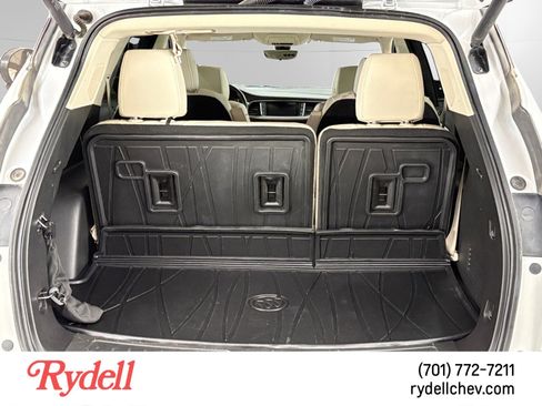 Used 2023 Buick Enclave Avenir w/ Avenir Technology Package AWD/4WD image 19