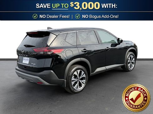 Used 2023 Nissan Rogue SV image 7