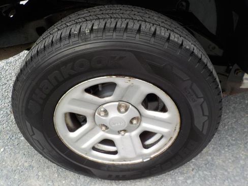 Used 2012 Jeep Wrangler Sport w/ Trailer Tow Group image 23