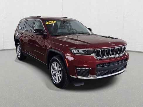 Used 2021 Jeep Grand Cherokee L Limited image 3