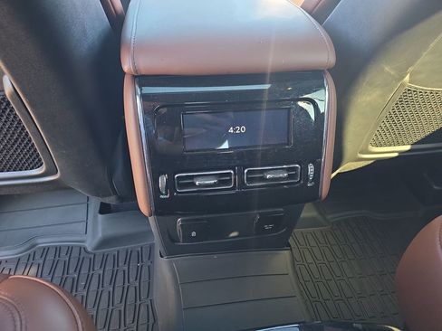 Used 2025 Lincoln Aviator Reserve w/ Illumination Package image 41