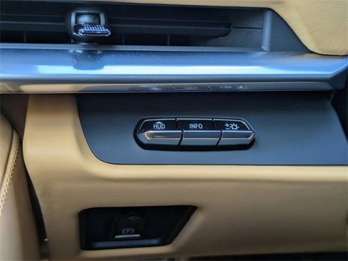 Used 2023 Chevrolet Corvette Stingray Premium Conv w/ Z51 Performance Package image 23