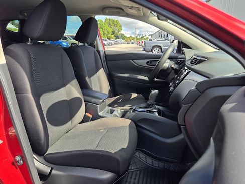 Used 2021 Nissan Rogue Sport S FWD image 17