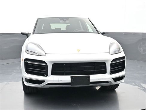Used 2023 Porsche Cayenne Platinum Edition image 26