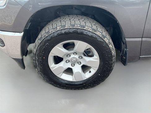 Used 2021 RAM 1500 Big Horn image 26