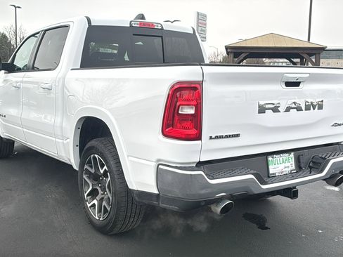 Used 2025 RAM 1500 Laramie image 5