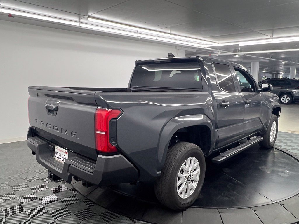Used 2025 Toyota Tacoma SR RWD image 5