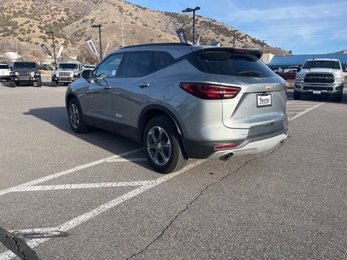 Used 2024 Chevrolet Blazer LT w/ Convenience Package image 6