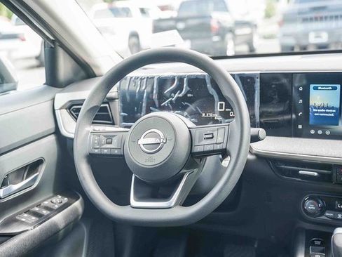 New 2026 Nissan Kicks SV image 16