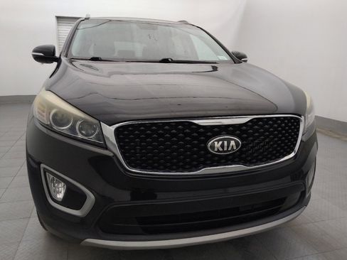Used 2016 Kia Sorento EX FWD image 14