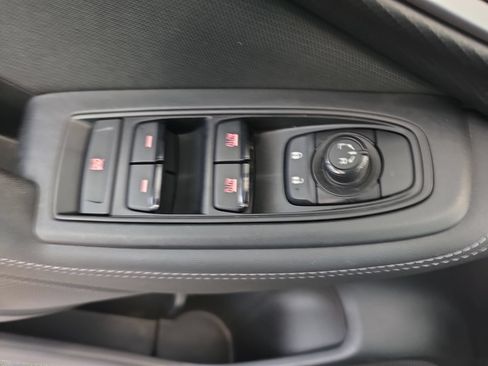 Used 2024 Subaru Forester Premium AWD/4WD image 27