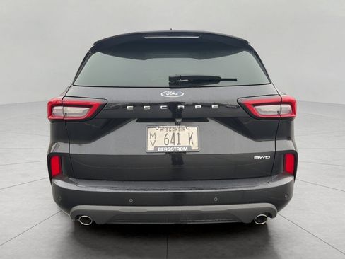 Certified 2023 Ford Escape ST-Line Select w/ Tech Pack #2 image 9
